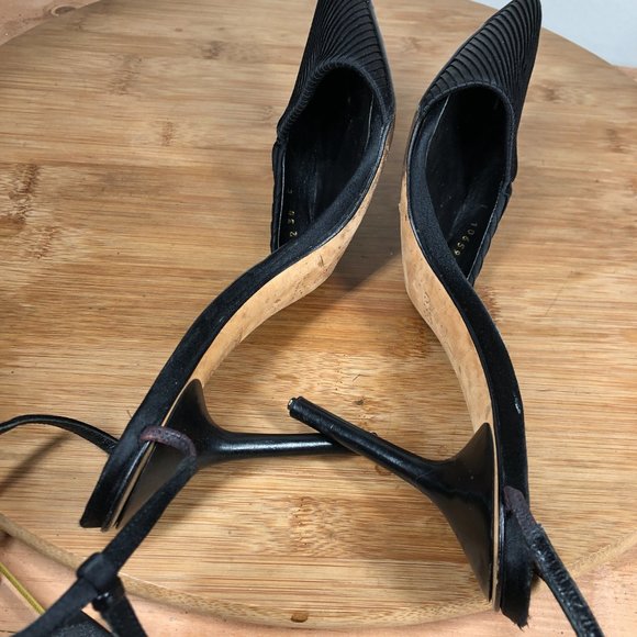 Gucci Heels Womens 38C US 7.5 Black Stilettos Ankle Strap Shoe Event Pointed Toe - Picture 11 of 15